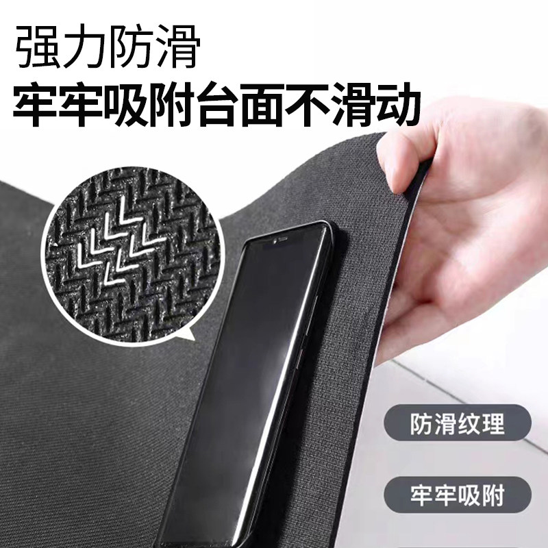 Water-absorbent, quick-drying, non-slip floor mat made of diatom mud