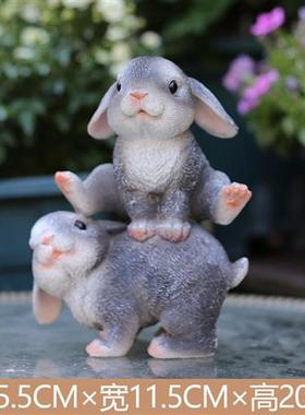 花园兔子摆件大号落地园林景观兔子装饰花园庭院大白兔玻璃钢雕塑