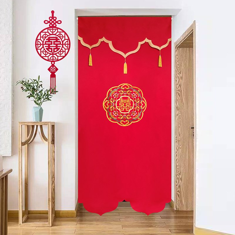 极速婚庆用品刺绣红色长门帘x女方婚房布置流苏装饰免打孔隔断陪 - 图0