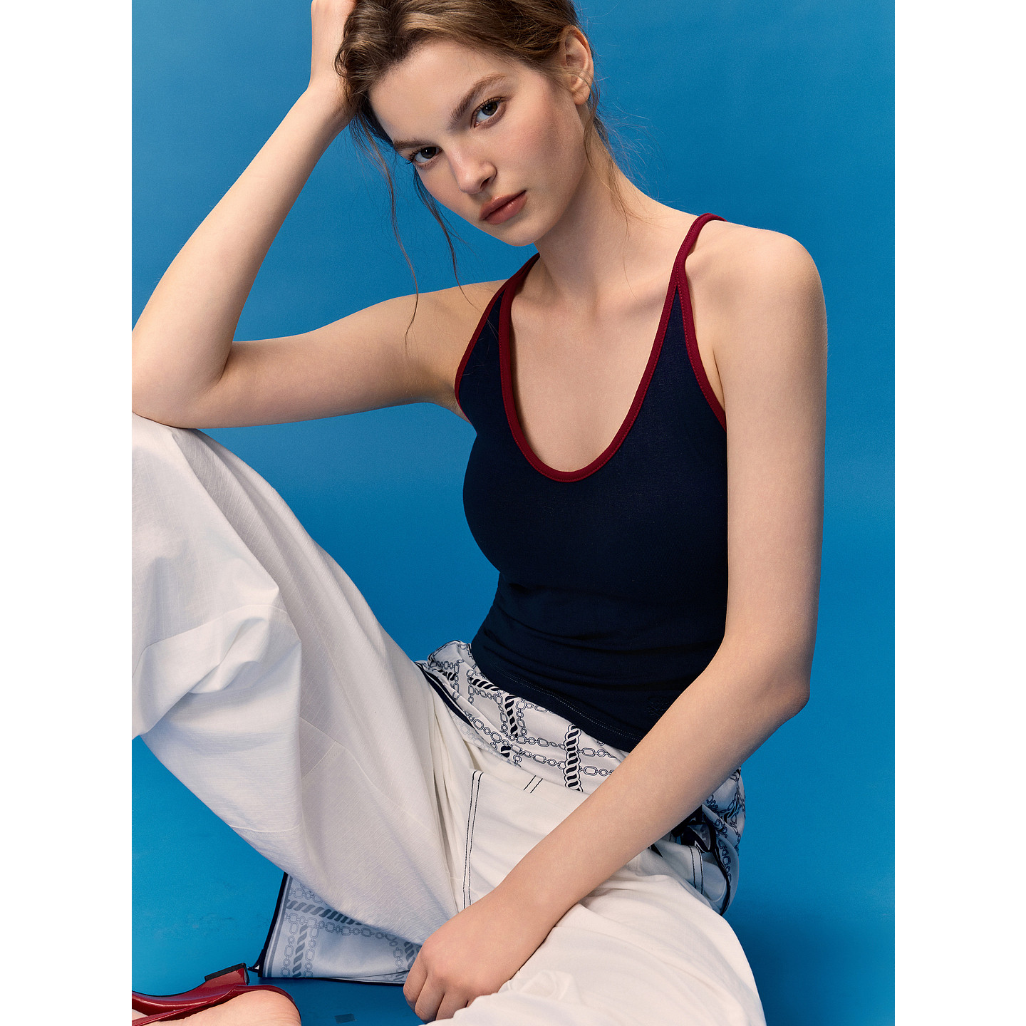 ELLE工字背吊带背心女自带胸垫26春新款简约百搭亲肤透气打底上衣