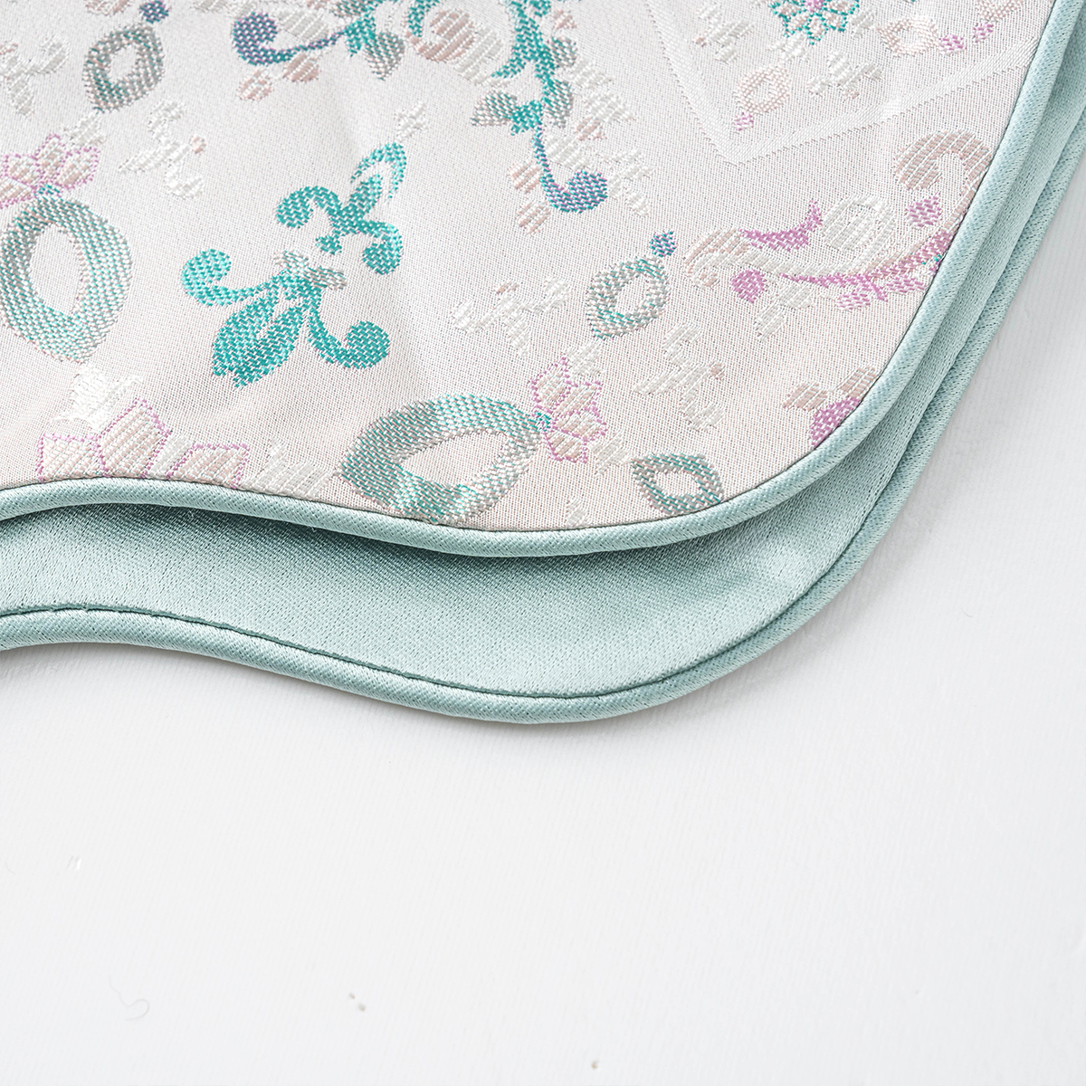 【清】莨西子新中式国风桑蚕真丝马甲女短款复古贵气外搭马夹上衣 - 图3