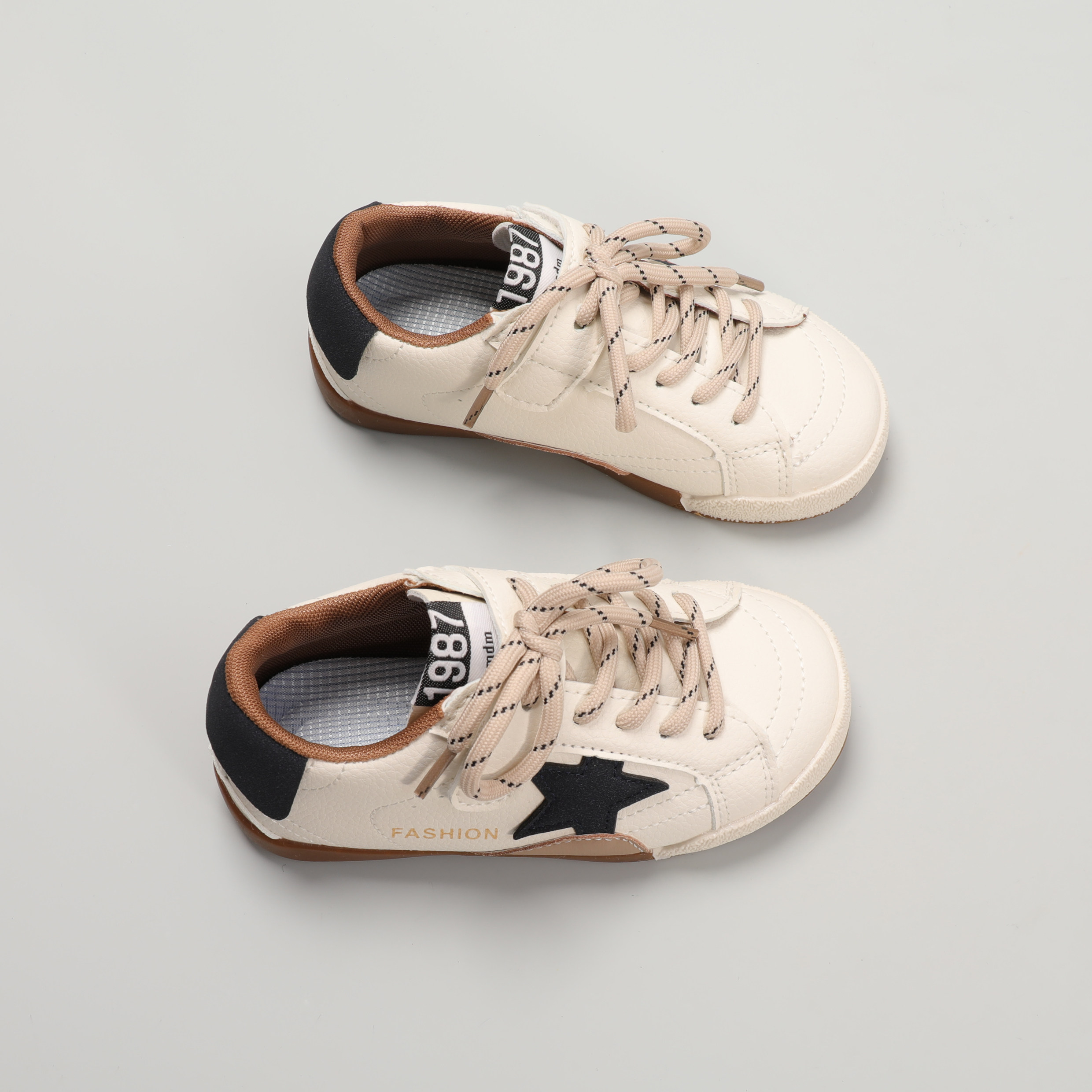 儿童做旧星星板鞋2026新款春秋韩版女童小白鞋男童软底时尚休闲鞋,淘宝优惠券,粉丝福利购,淘宝优惠卷