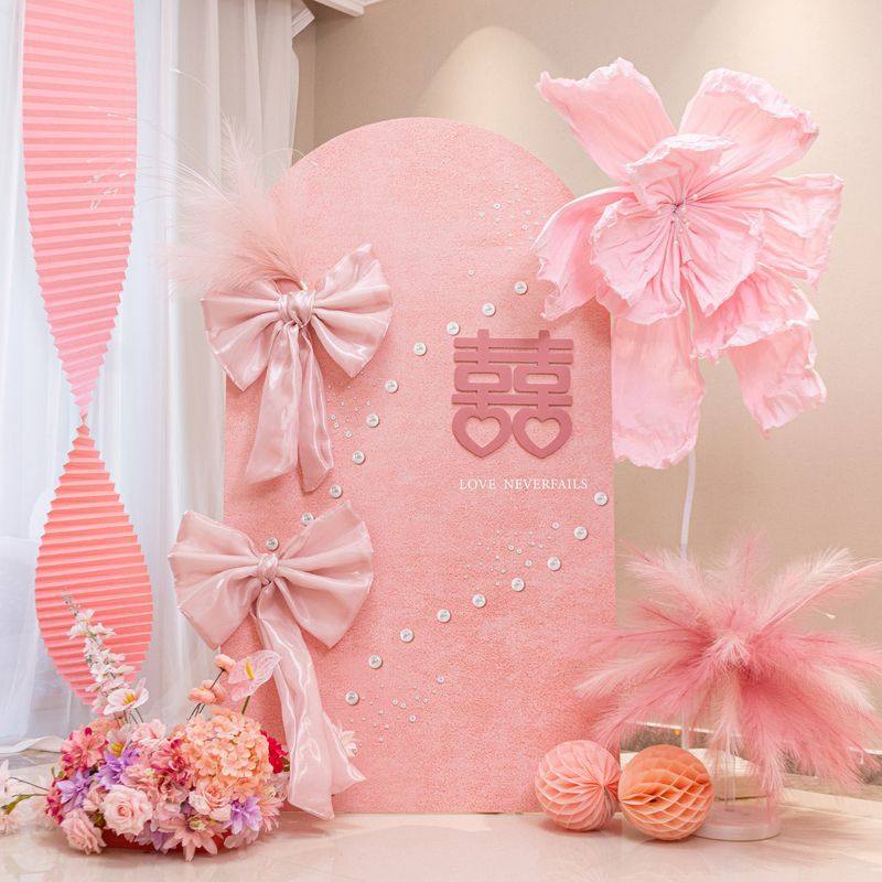 订婚装饰布置迎宾牌女方出阁宴粉色蝴蝶结烟花摆件订婚宴背景墙,淘宝优惠券,粉丝福利购,淘宝优惠卷
