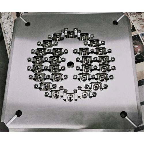 厂家直销光纤研磨跳线夹具接头研磨盘SCFC2连接器 - 图1