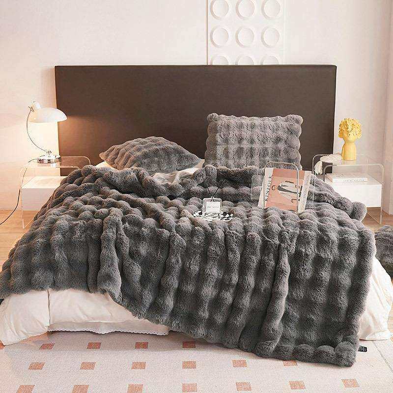 2023新款兔兔绒毛毯双层加厚毯子仿兔毛绒加厚秋冬盖毯办公室沙发,淘宝优惠券,粉丝福利购,淘宝优惠卷