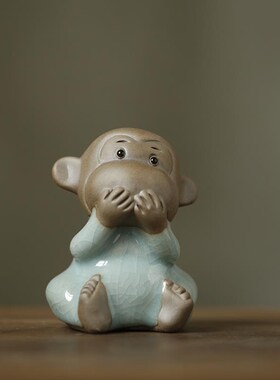 四不小猴子摆件可爱生肖猴陶瓷工艺D品客厅酒柜办公桌室茶几装饰