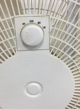 鸿运扇家用转页扇办公室电风扇静音台式节能学生迷你电扇趴地扇出