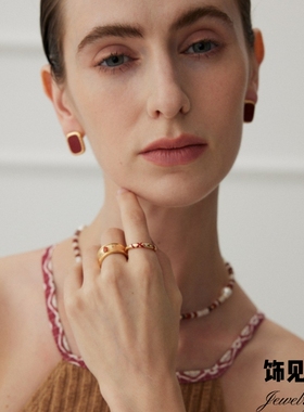 法式宫廷复古风小众红色锆石戒指女轻奢高级感开口不掉色气质指环