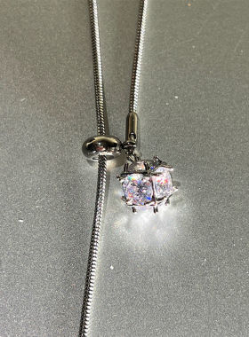 闪钻立体抽拉钛钢项链轻奢高级感