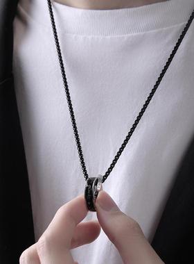钛钢项链男款简约百搭黑色吊坠