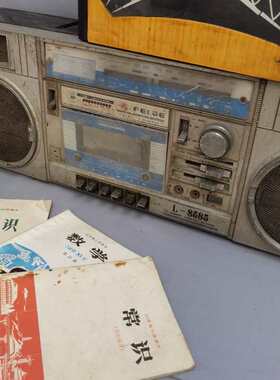 民俗怀旧老物件电风扇80年x代录音机挂钟民宿装饰品影视道具摆件