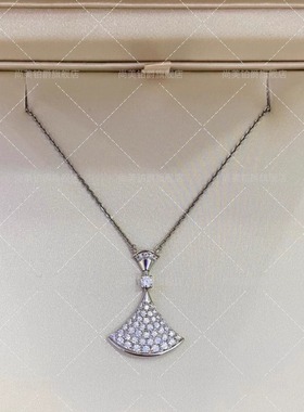 尚美铂爵18K玫瑰金小裙子项链