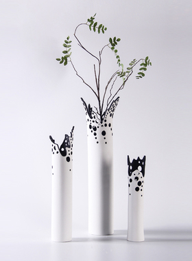 现代简约创意陶瓷白色镂空花瓶插花器F摆件样板房间客厅电视柜装