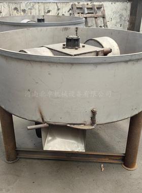 石英砂平口不锈钢碾压式搅拌机耐火泥黏土双滚轮四轮碾搅拌机