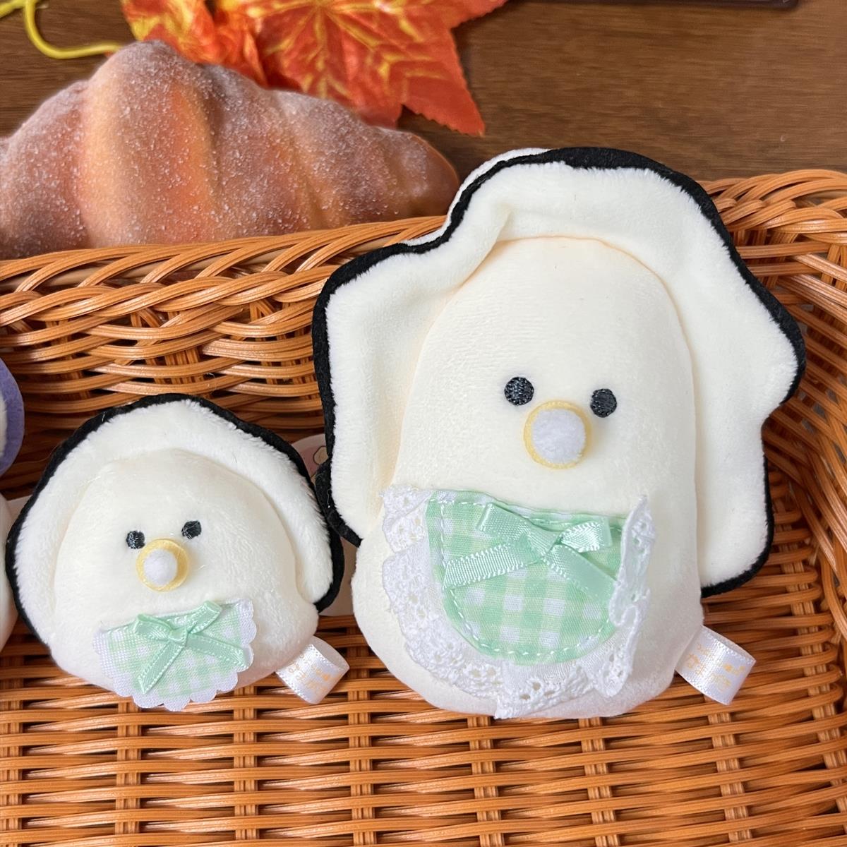 友趣预订yell可爱小眼睛呆萌牡蛎挂件7cm带围裙兜款毛绒玩偶挂饰 - 图1