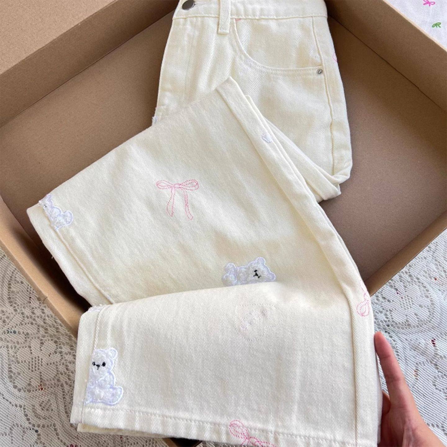 大码女装胖mm设计感小熊刺绣阔腿牛仔裤女梨型身材高腰显瘦直筒裤,淘宝优惠券,粉丝福利购,淘宝优惠卷