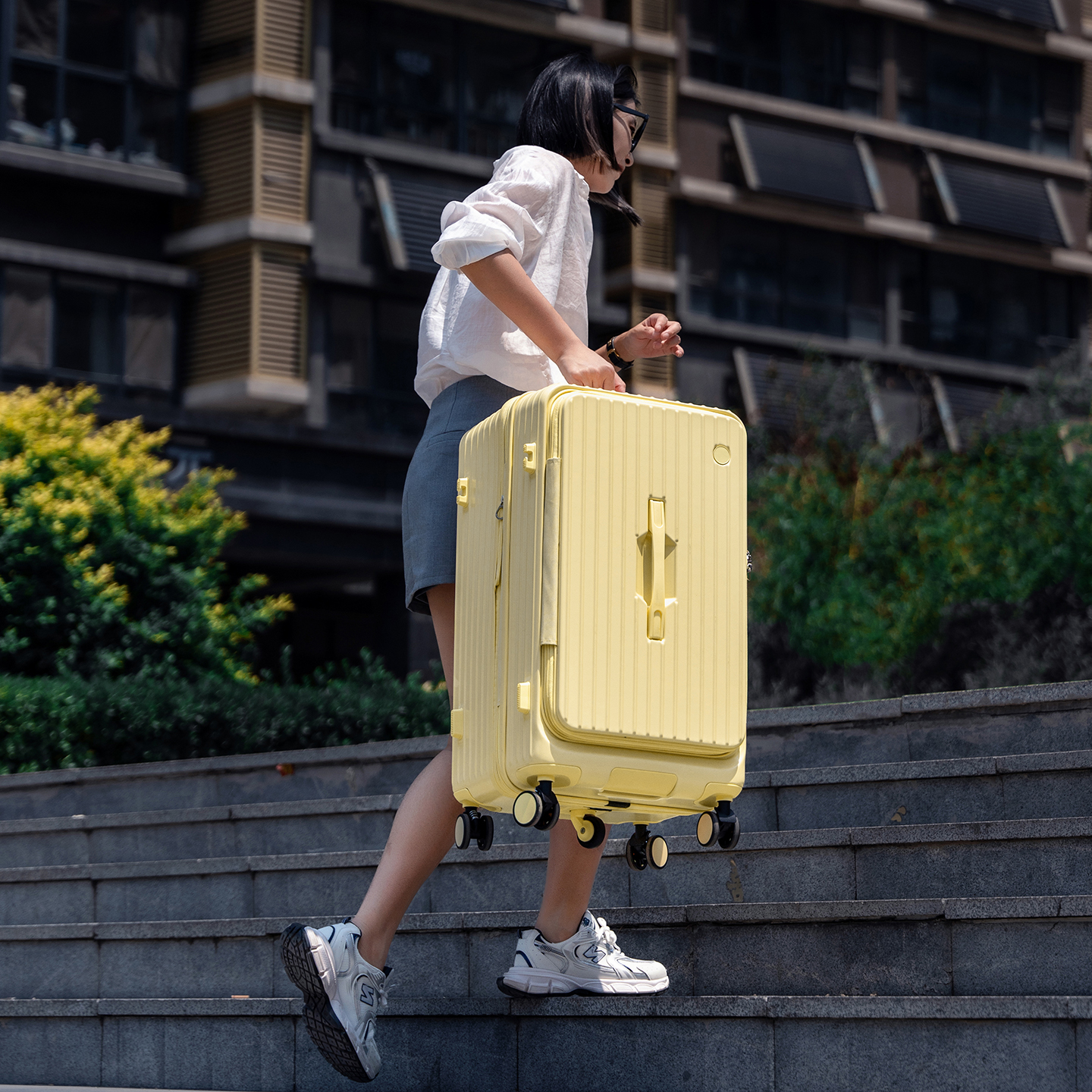 主动派行李箱新款纯PC防爆拉链多功能扩容大容量侧开口拉杆登机箱 - 图2