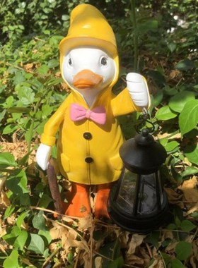 极速创意雨衣鸭子太阳能s提灯花园摆件户外景观庭院工艺品造景装