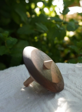 飞碟陀螺创意实木小陀螺手工