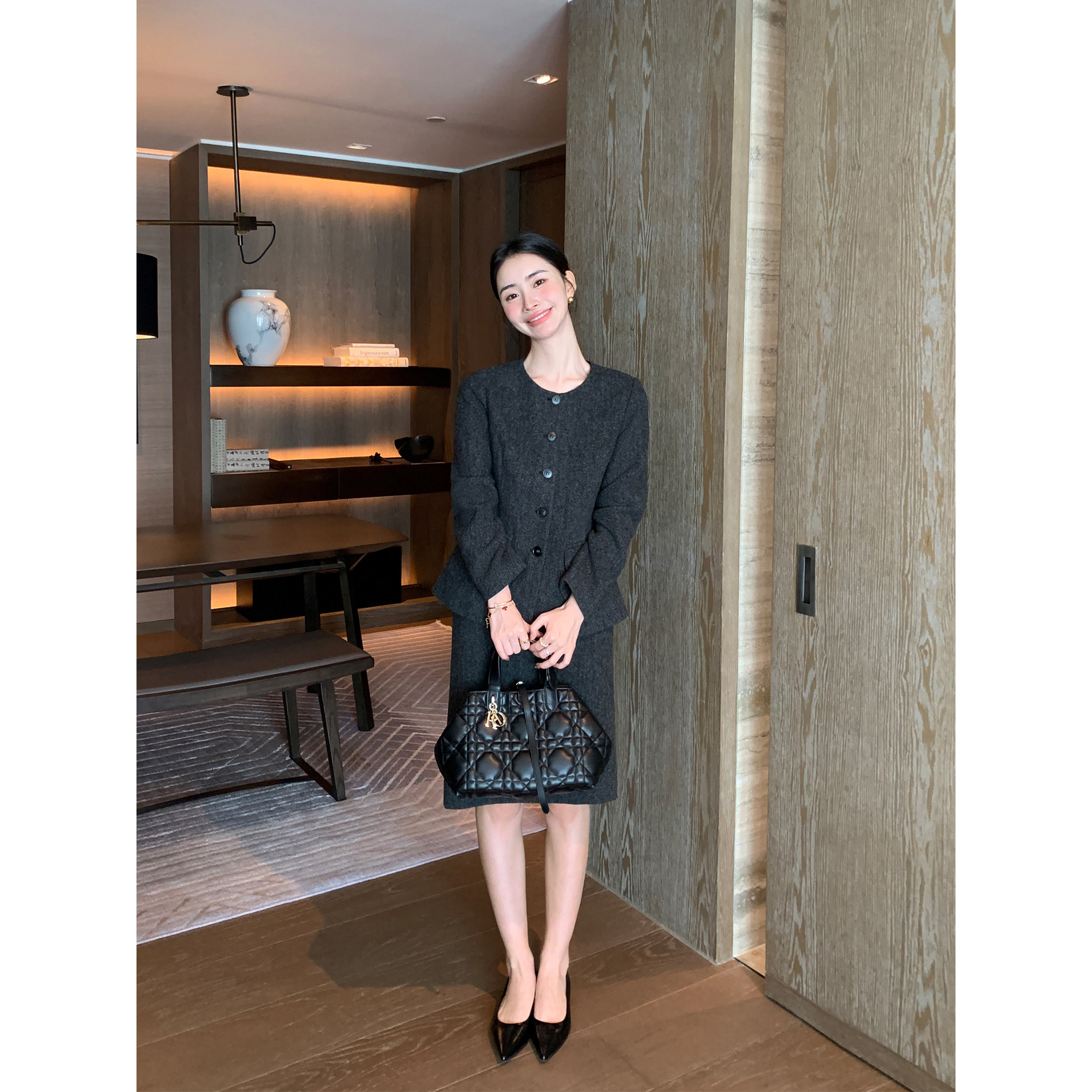 Maven Lin  贵奢老钱 小香风羊毛圆领外套女高级毛呢直筒半裙套装,淘宝优惠券,粉丝福利购,淘宝优惠卷