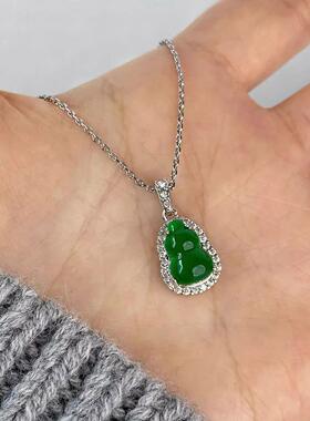 轻奢镶钻绿玛瑙葫芦福禄毛衣链