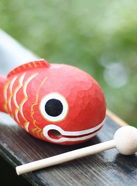 开运锦鲤木鱼敲j佛系解压寓意吉祥木雕桌面摆件治愈稳定情绪礼物