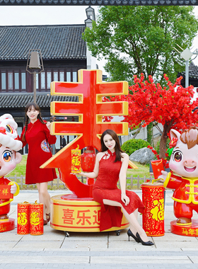 新年马雕塑玻璃钢春节装饰大摆件