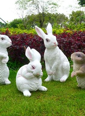 户外景区草坪玻璃钢仿真兔子摆件落地花园装饰庭院幼儿园动物雕塑