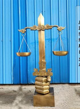 廉政法治文化主题雕塑定制玻璃钢法槌铜雕天平清廉人物小品摆件