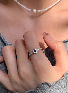 s925纯银小花戒指女ins甜美简约森女系精致小巧锆石花朵开口指环