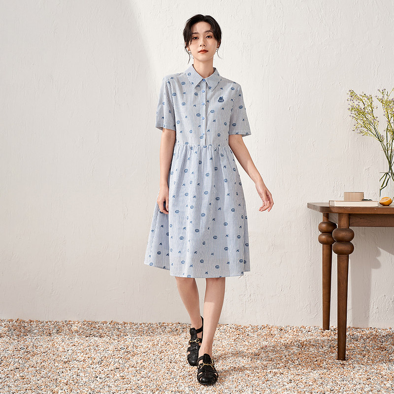 【商场同款】茵曼竖纹绣花女士伞裙子 茵曼一零一度连衣裙