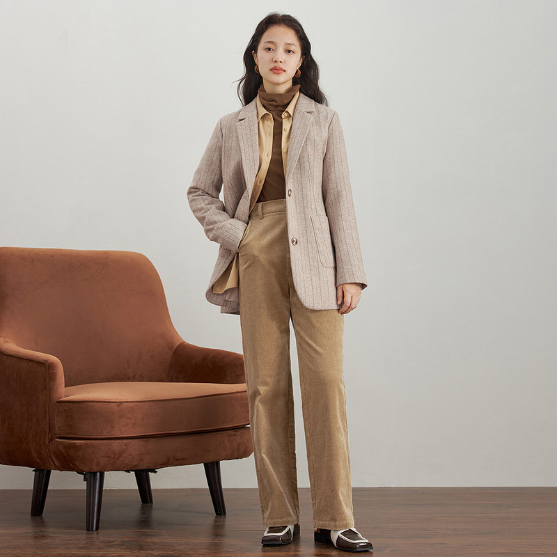 茵曼西装外套女卡其色外衣 茵曼一零一度毛呢外套