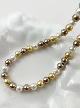 秋冬美拉德混彩珍珠项链磁吸扣轻奢高级感毛衣链金蝶皇后大溪地