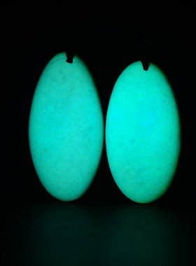 天然夜光石原石吊坠项坠饰品夜明珠荧光石矿石标本孩子礼物