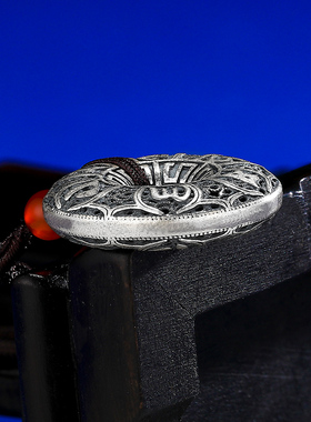 S990纯银银六字真言镂空吊坠复古做旧吊坠饰品随身精美小吊坠3cm