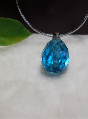 天然5A级锆石蓝色钻石水滴形多棱多切割面吊坠挂件 招财转运男女