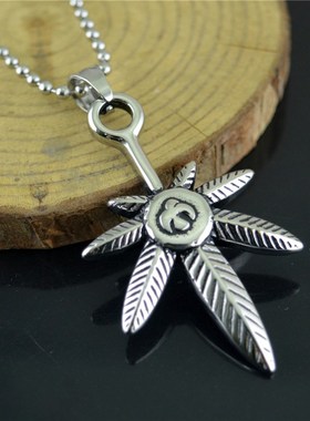 经典外贸饰品复古霸气钛钢树叶吊坠男生女生通用项链挂饰品STN761