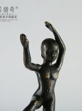 新品黑古铜金属人物雕塑摆件 男孩杂技运动O一托四攀登雕塑艺术品