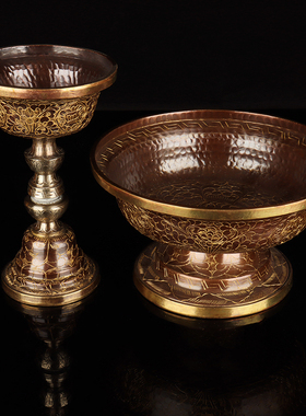 新品尼泊尔紫铜手工雕花护法杯八吉祥G图案供酒供杯家居装饰摆件