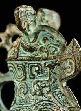 新品复古妇好鸮尊商o代青铜器枭尊摆件酒樽爵士杯古玩中式客厅装