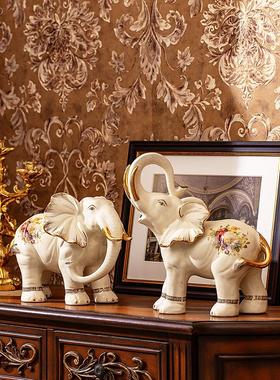 一对欧洲陶瓷大象饰品吸引财富，房子吉祥大客厅电视柜入口酒柜装