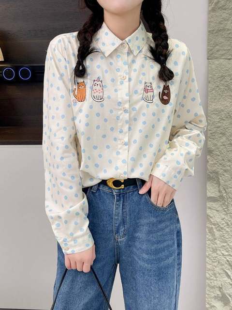 Row of cats embroidered lapel long sleeve polka dot shirt