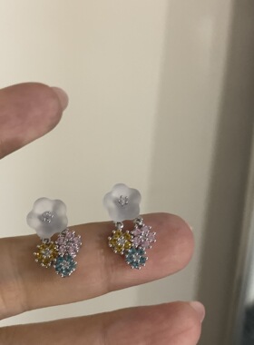 千花绽甜~韩系锆石树脂花朵手链轻奢高级感小众手环时尚百搭手饰