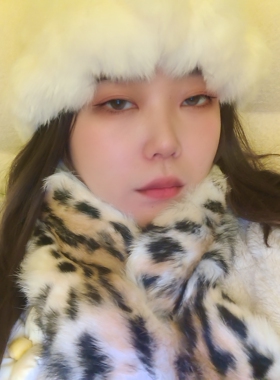 王嘉瑜同款网红毛绒绒围巾一体女冬季保暖护耳雷锋帽加厚防寒