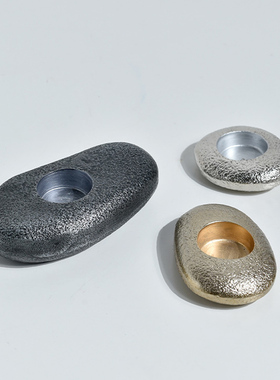 新品装饰推荐新中式石头状烛台客厅家居艺术装饰桌面摆Y件样板间