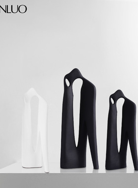 现代简约抽象黑色白色树脂摆件座样板房间软装饰品售楼处客厅摆件