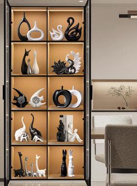 现代简约陶瓷摆饰家居饰品酒柜电视柜装饰品创意桌面客厅鱼摆设