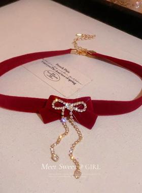 圣诞红色项链丝绒蝴蝶结颈链choker颈带轻奢小众锁骨链脖子配饰女