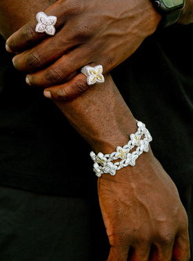 APORRO 四叶草系列璀璨幸运手工满镶设计感高级质感手链 礼物男女