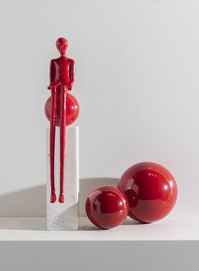 极速装饰推荐坐球女孩创意摆件北欧现代简L约家居客厅样板房酒店